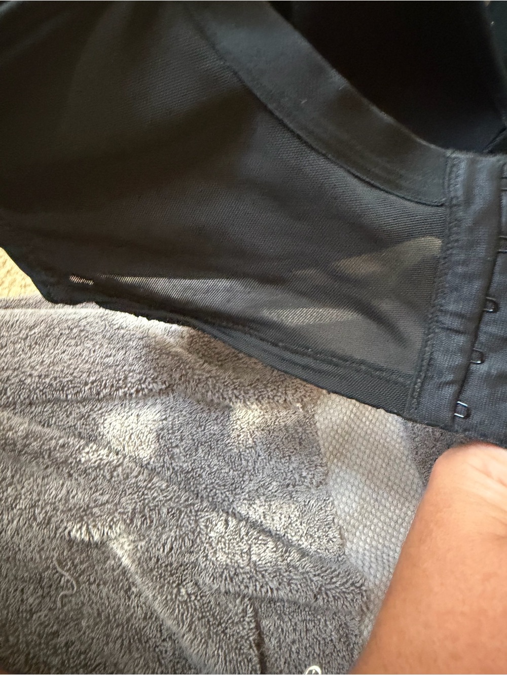 Everyday Smooth Black T-Shirt Bra 42J - Picture 3 of 7